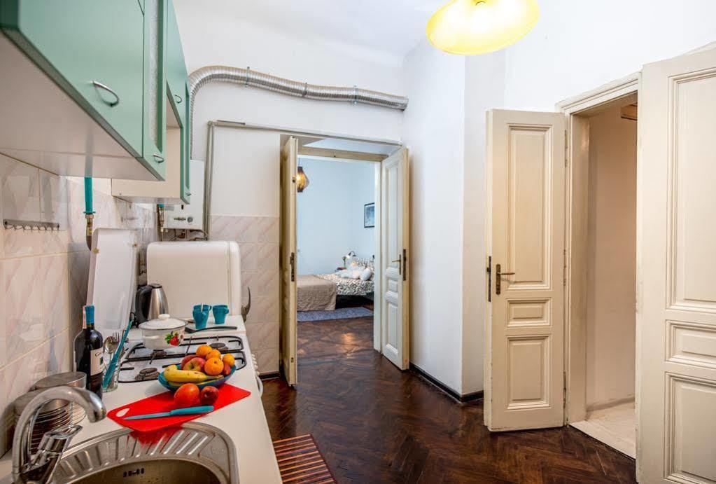 Apartament On Kostiushka 리비프 외부 사진